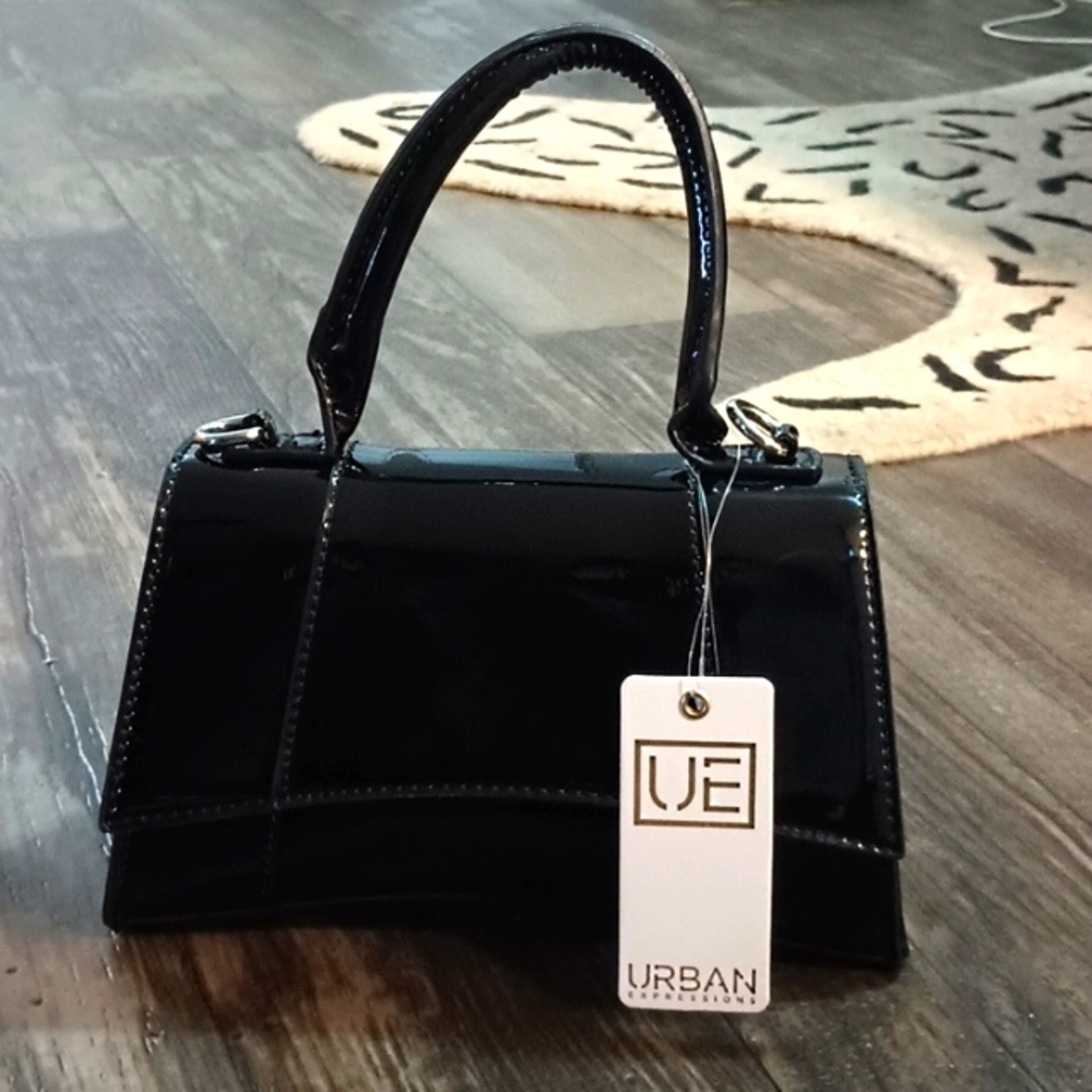 Women's Dainty Aurelia Wristlet/ Crossbody Bag - Picture 2 of 9